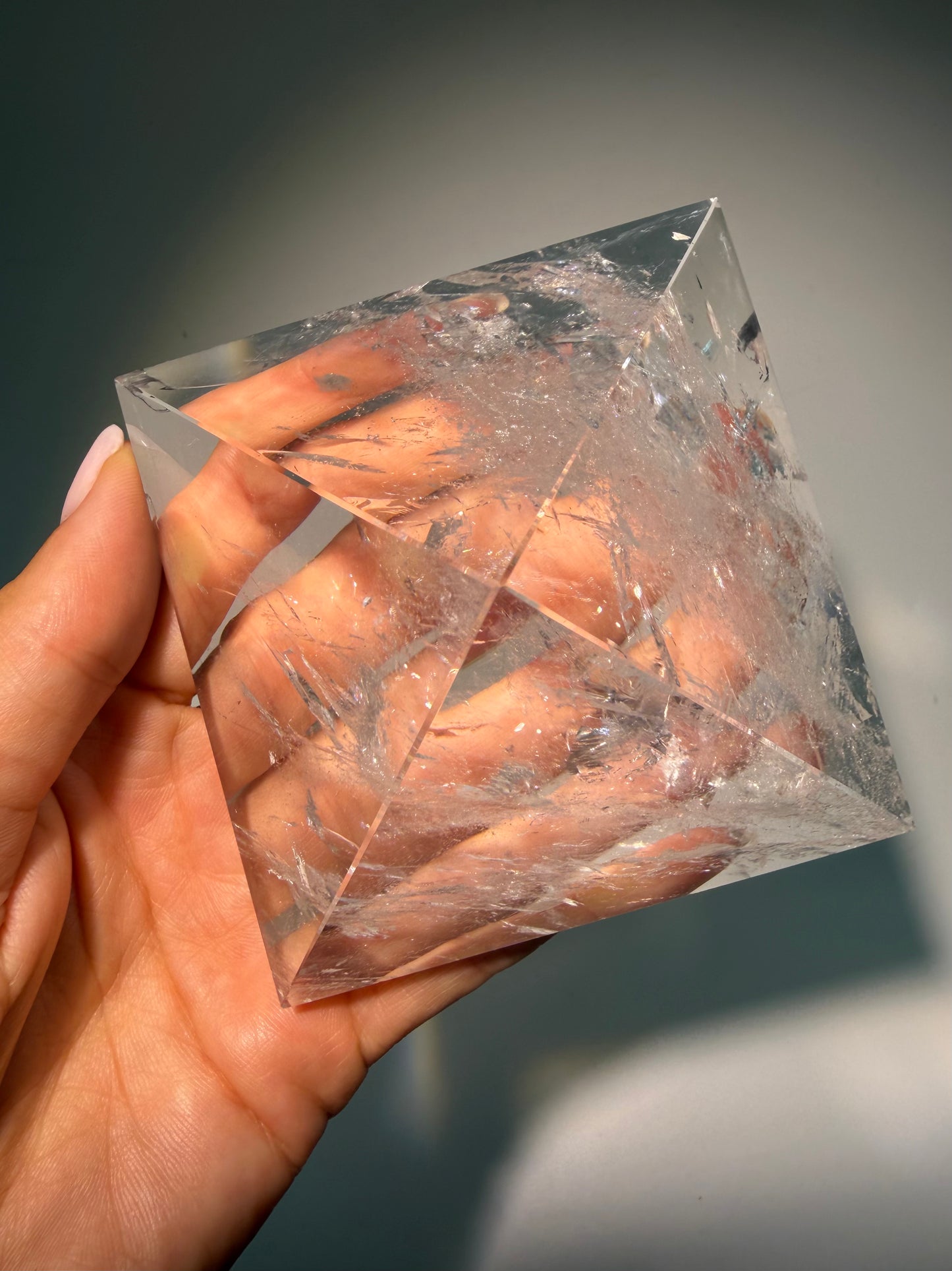 Lemurian Kristall Pyramiden, spirituelle Kraftsteine für Meditation und Energie