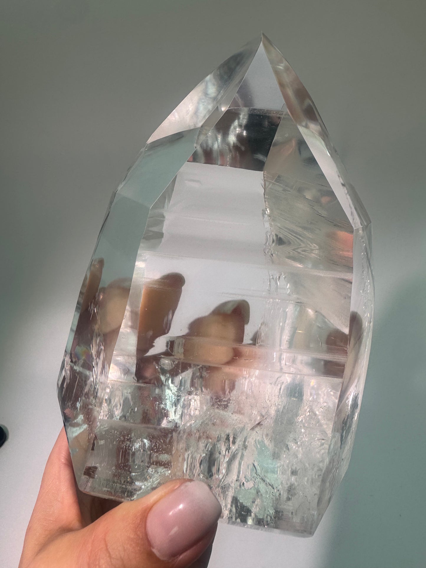 Lemurian Kristallspitze AAAA 1,26 kg | Göttliche Verbindung & Regenbogenfeuer