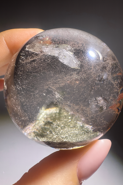 Lodolith Gartenquarz Kugel 5.1 cm – Extra klar & Landschaft