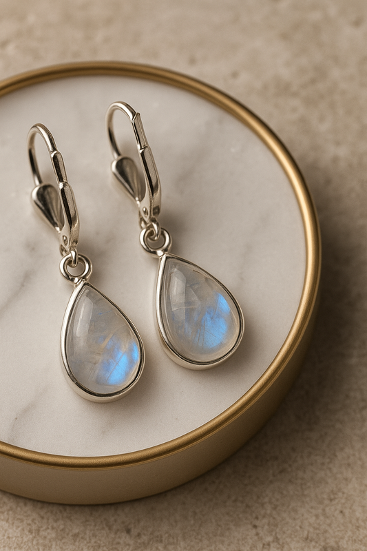 Mondstein Ohrringe Tropfenform – magischer Regenbogen, jetzt kaufen