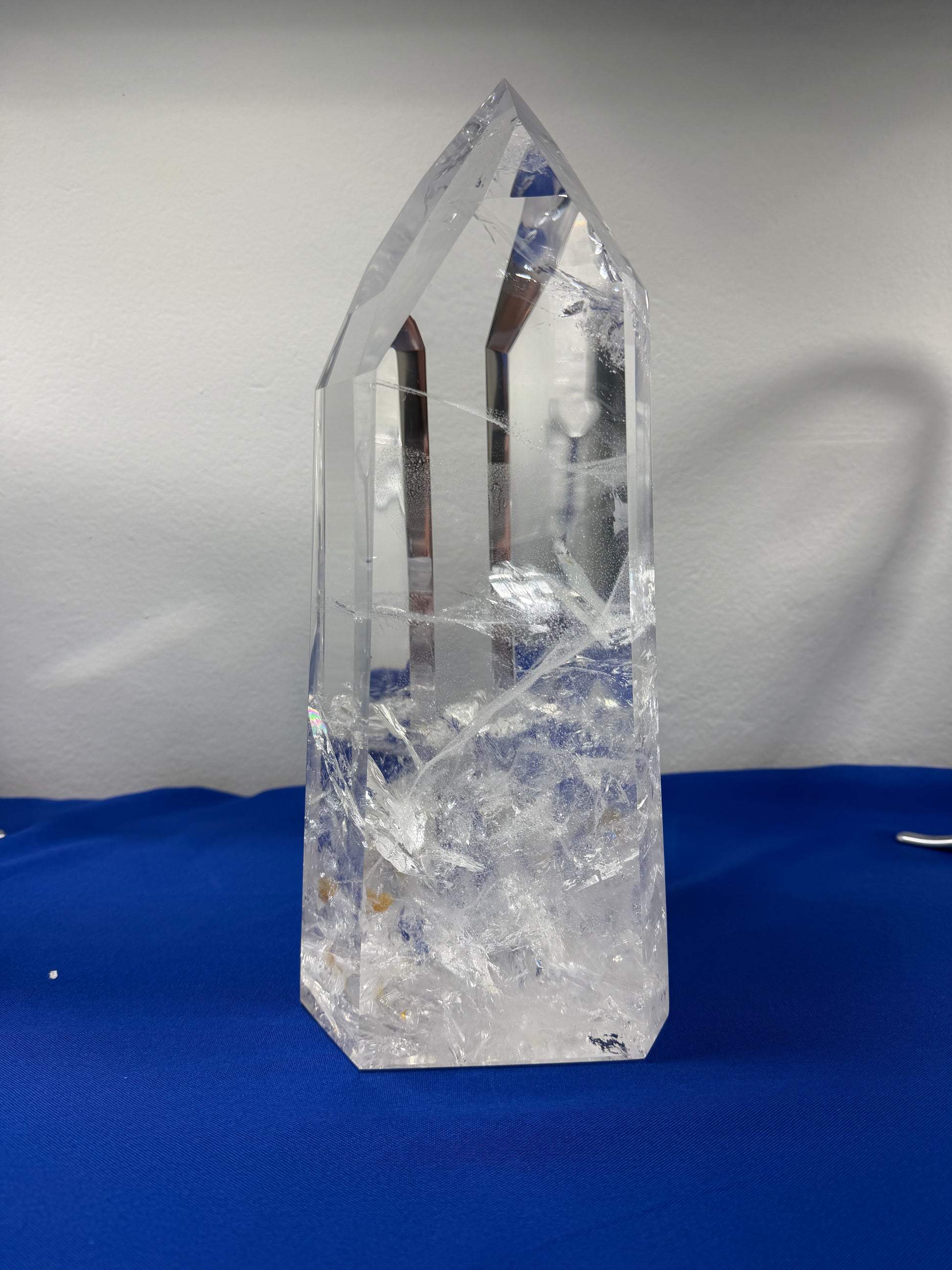 Monumentaler Lemurian Bergkristall – 7,94 kg Naturunikat aus Brasilien
