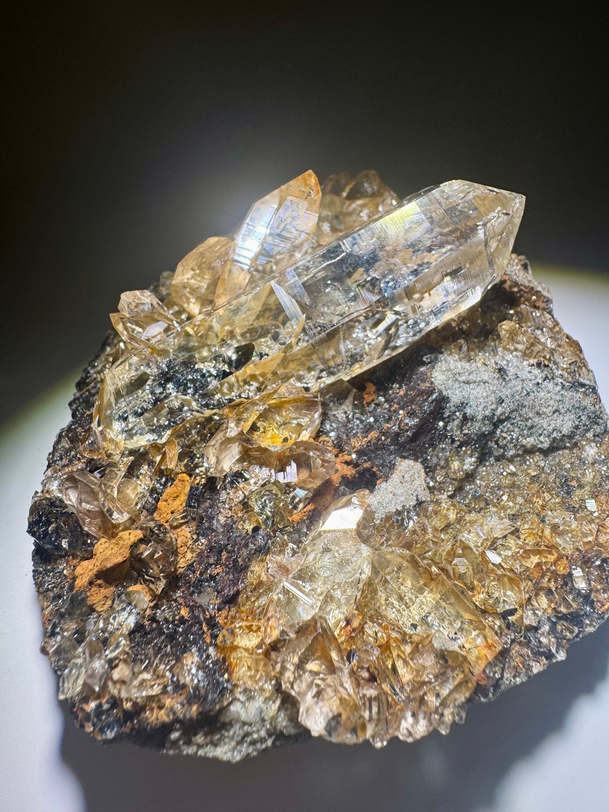 Museumsqualität: Himalaya-Quarz mit Titanhämatit 💫 – Klar wie Gletscherwasser