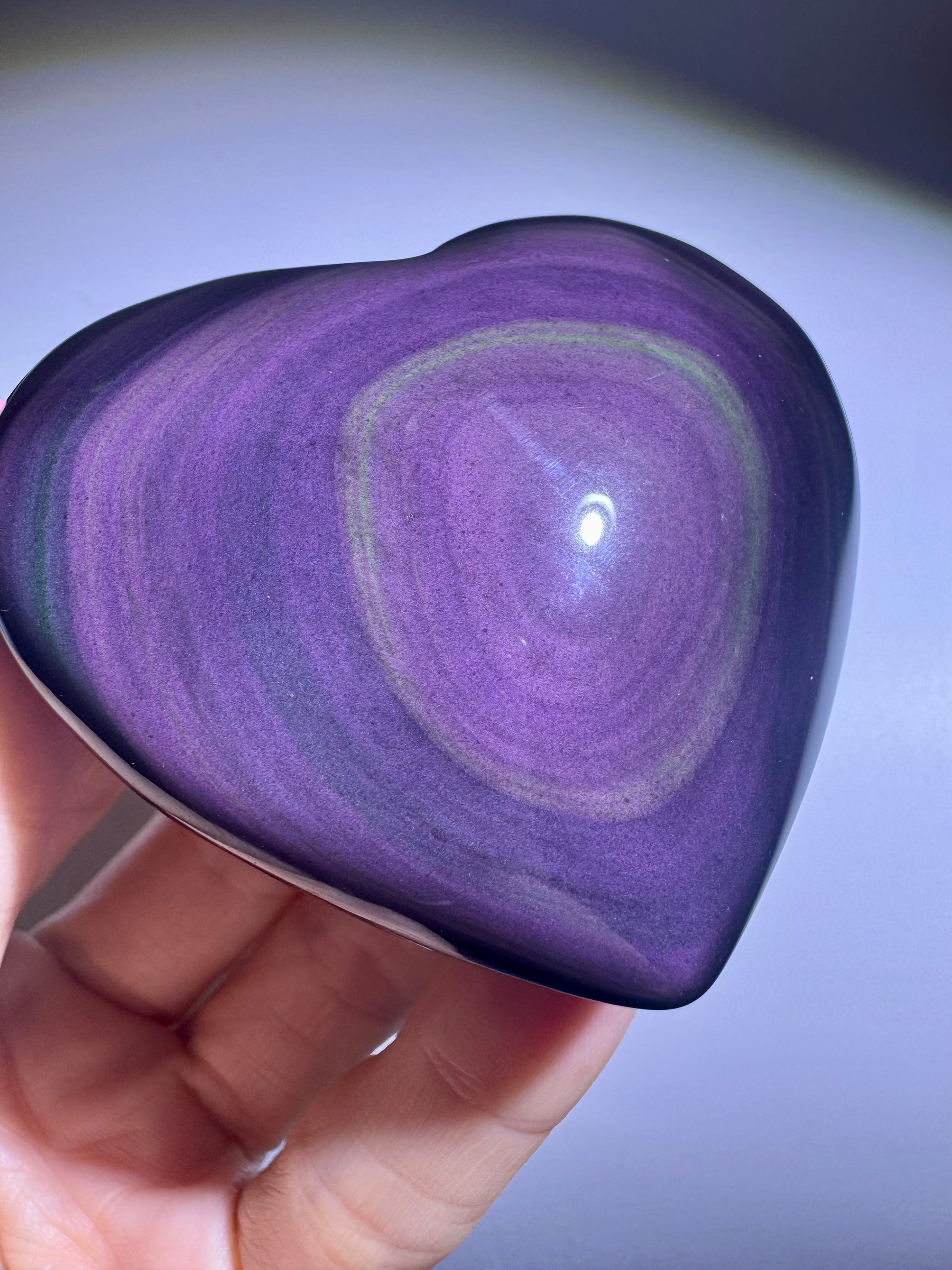 Obsidian-Herz 6.5 cm mit mystischem Lichtspiel – Spiritualität & Meditation