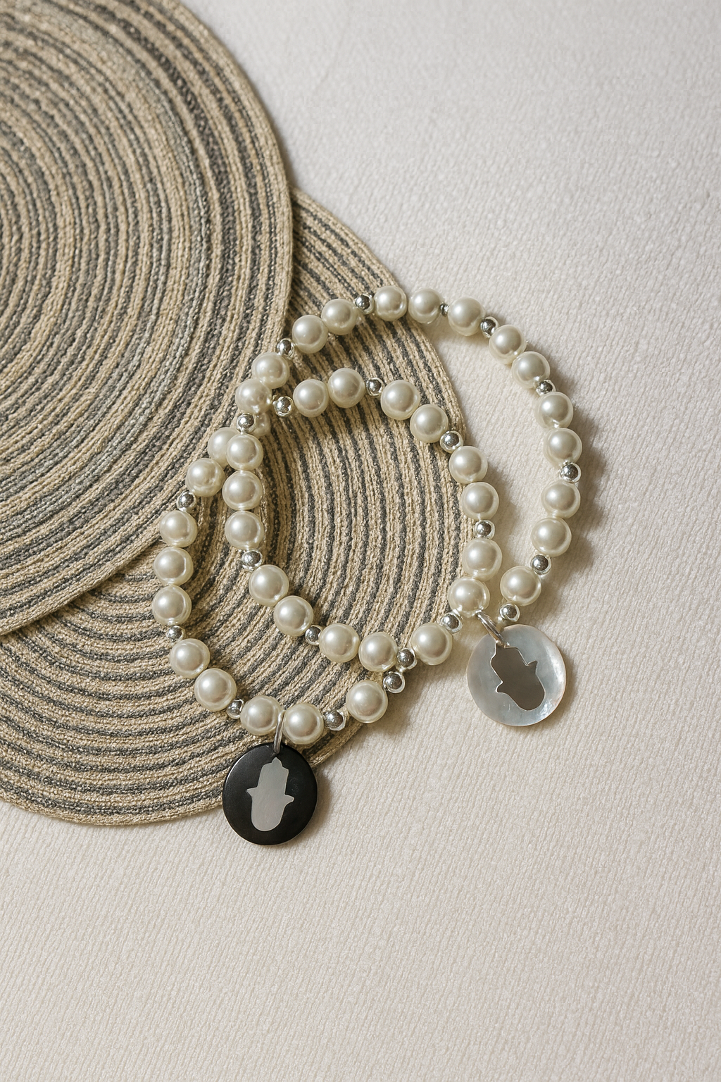 Perlmutt-Armband kaufen – Fatima-Hand Schutz & Harmonie 17 cm