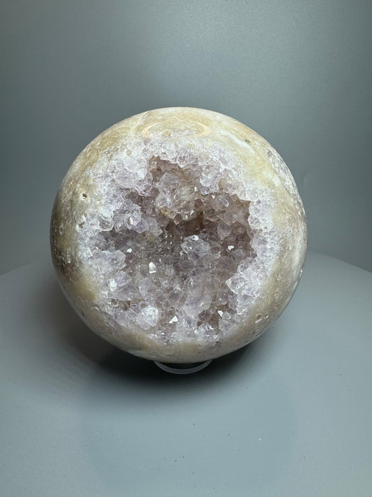 Pink Amethyst Kugel 9,5 cm | 1,35 kg – Heilstein aus Brasilien mit beruhigender Wirkung