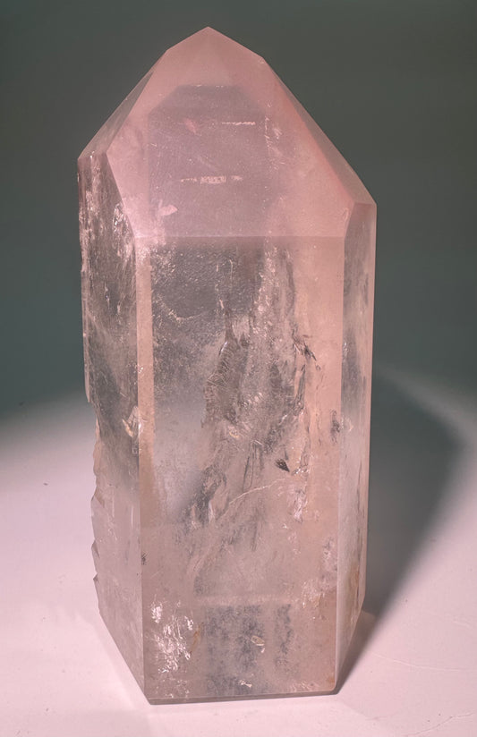 Pink Lithium Edelstein AAA-Qualität, 15,8 cm, 1,22 kg, aus Brasilien, teilpoliert mit naturbelassener Kristallstruktur