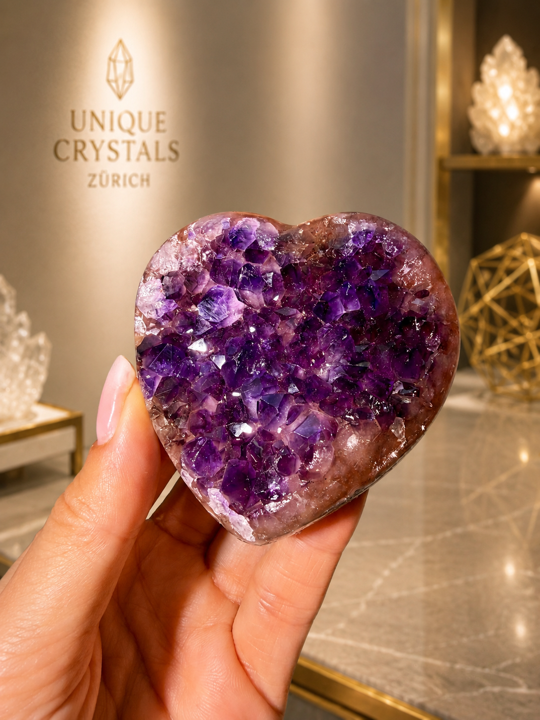 Premium Amethyst Herz 7 cm – 183 g | Kristallherz aus Uruguay