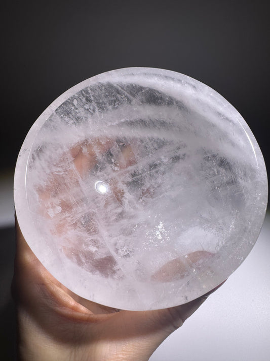 Quarz-Schale aus Bergkristall – energetisches Highlight für Meditation und Deko