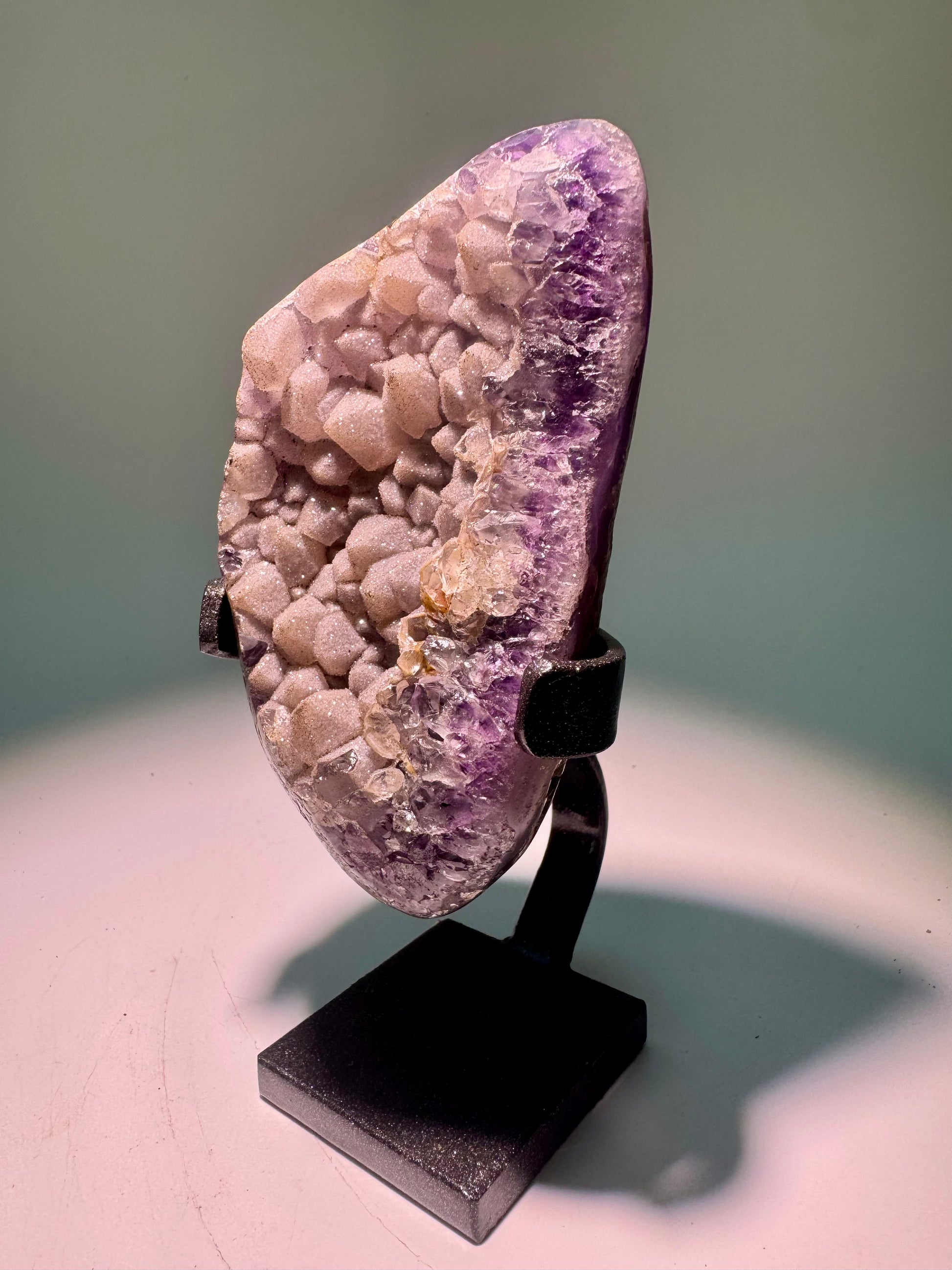 Rainbow Amethyst Freeform Uruguay | Doppelkristallisation 11 cm