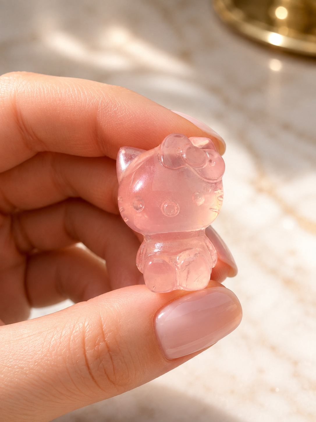 Rosenquarz Hello Kitty 2 cm, kleiner Heilstein und Pocket Stone