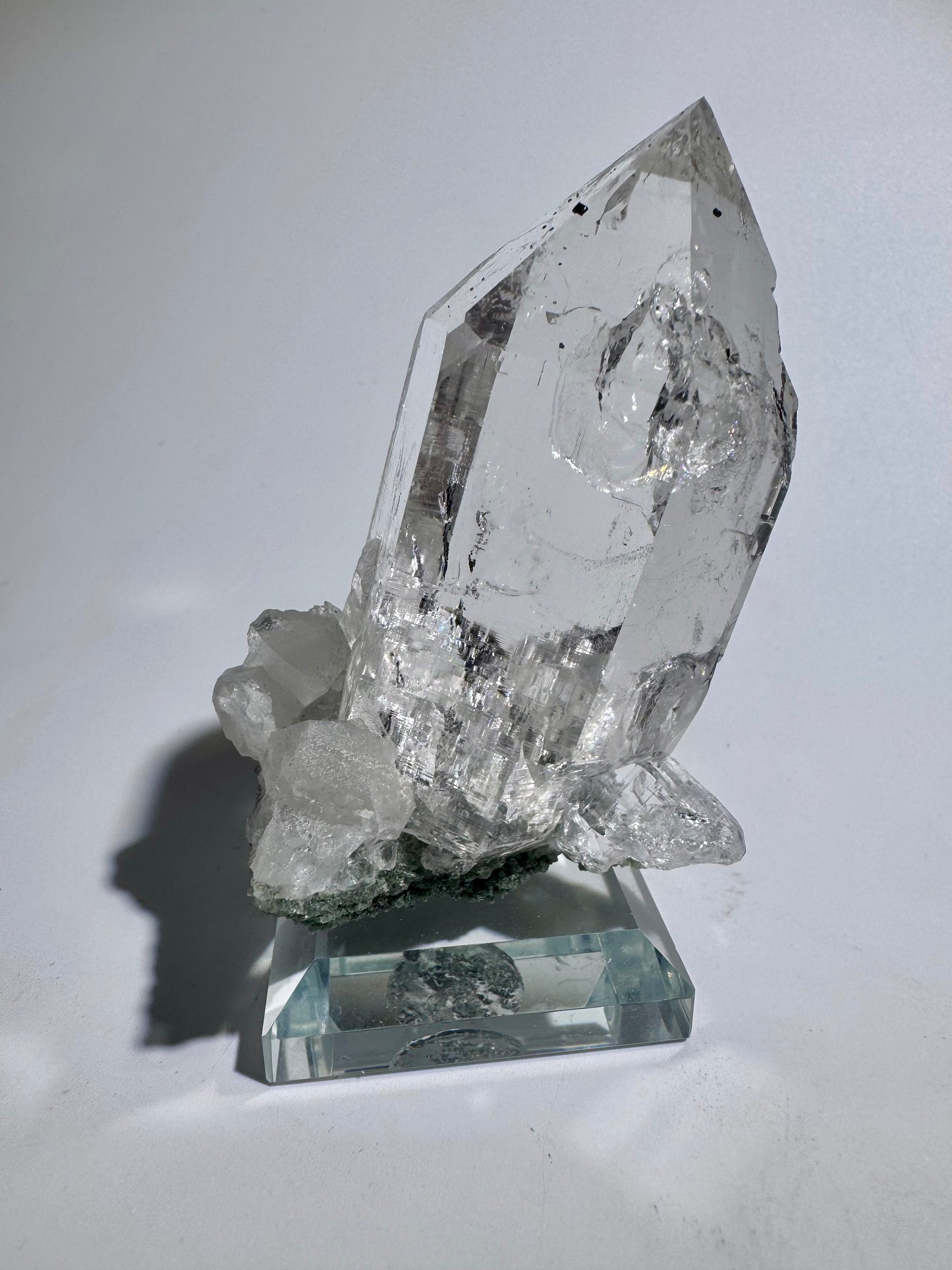 Selten: Himalaya Quarz 💎 mit grünen Chlorit-Einschlüssen • 8 cm • Nepal