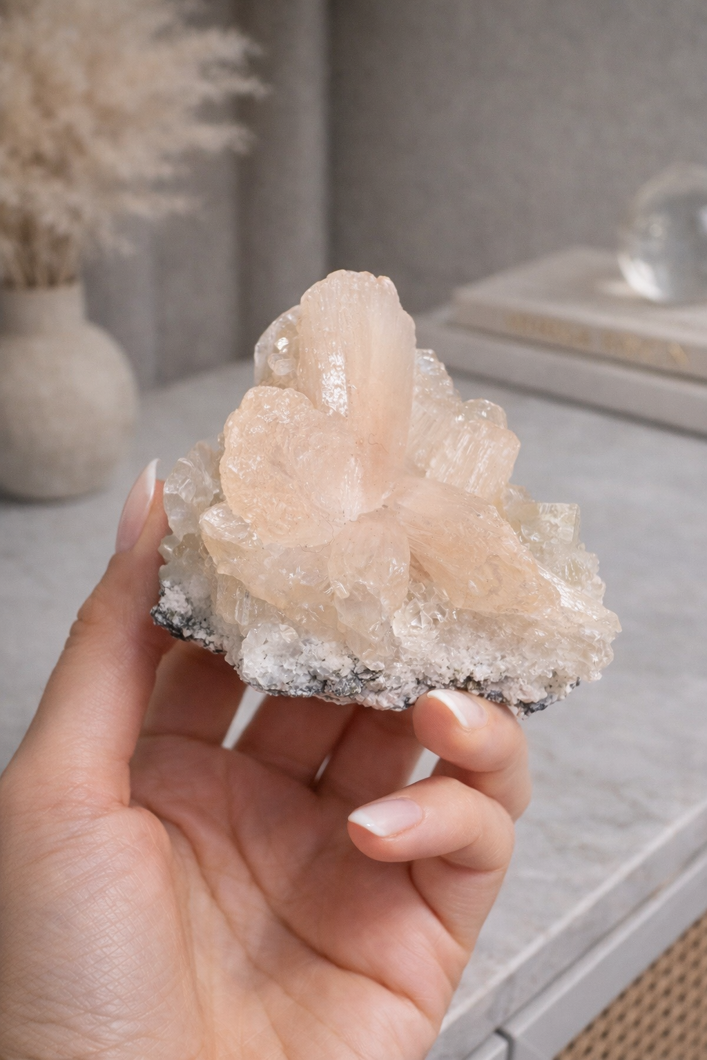 Stilbit Zeolith Kristall aus Indien – Sammlerstück Naturmineral