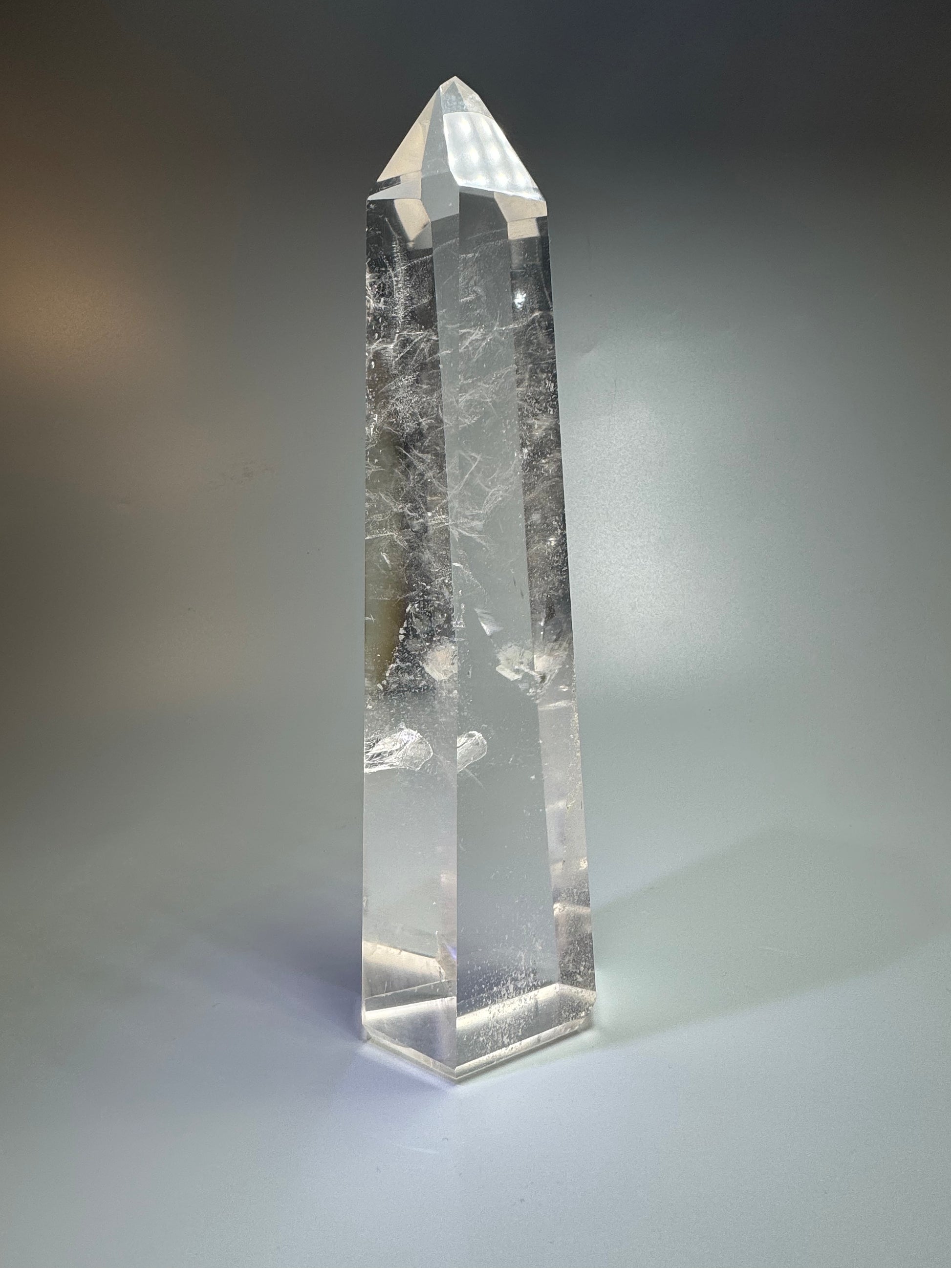 Transparente Bergkristallspitze – Premium-Edelstein, 1.25 kg