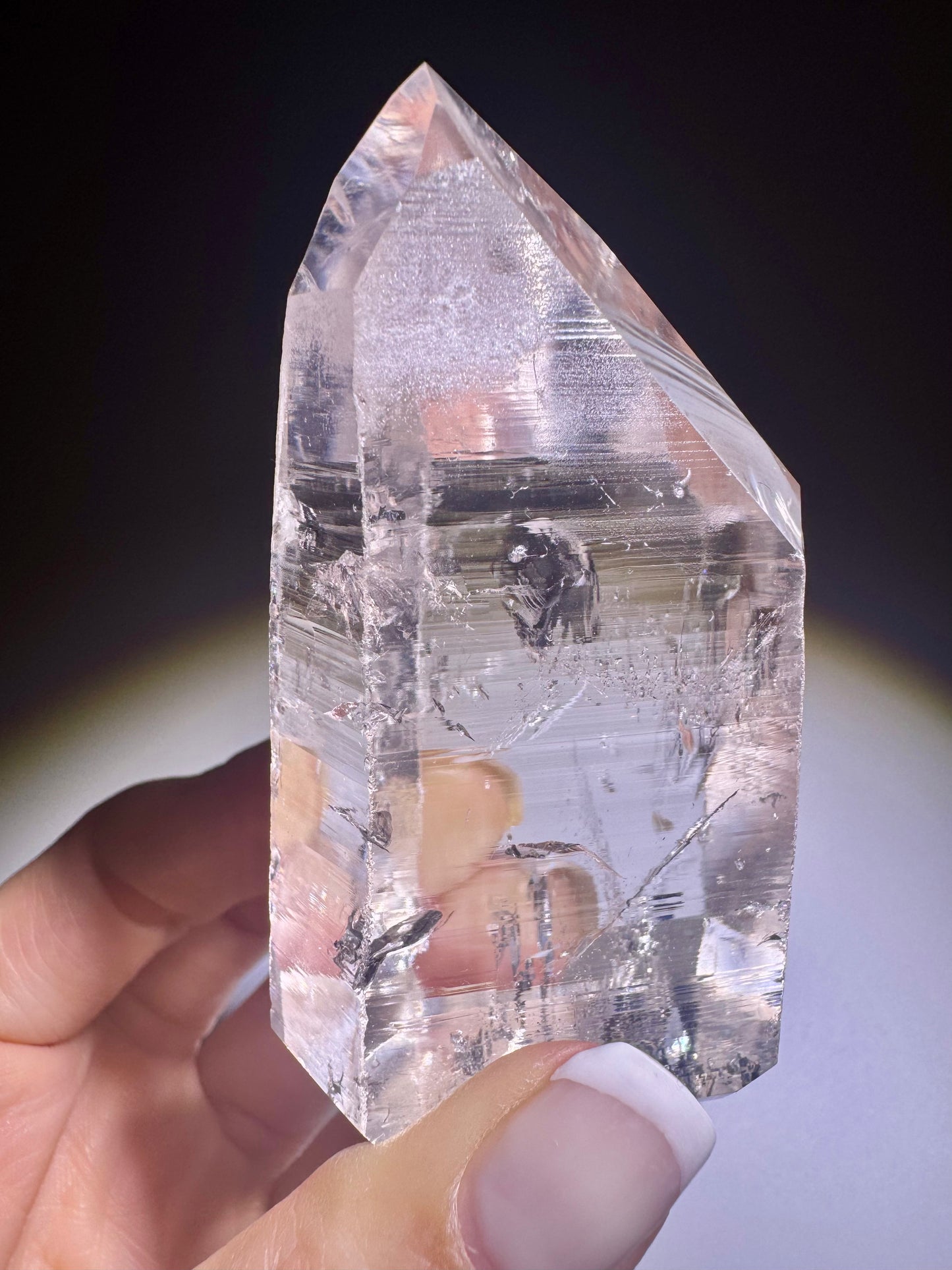 Transparente Lemurian Spitze aus Brasilien mit energetischen Linien – 7,5 cm