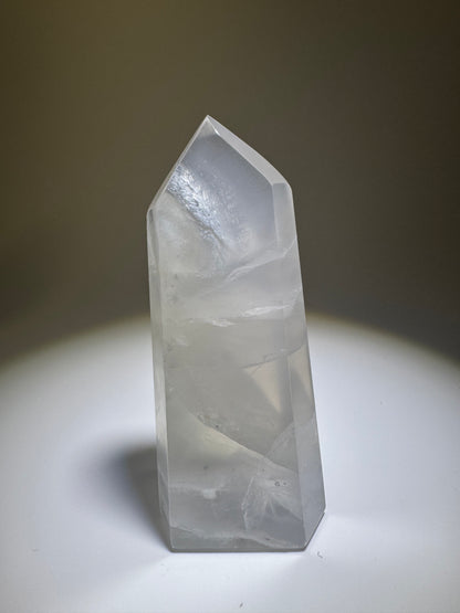 Transparenter Pastellfluorit Kristall 78g, wunderschöne natürliche Farbnuancen