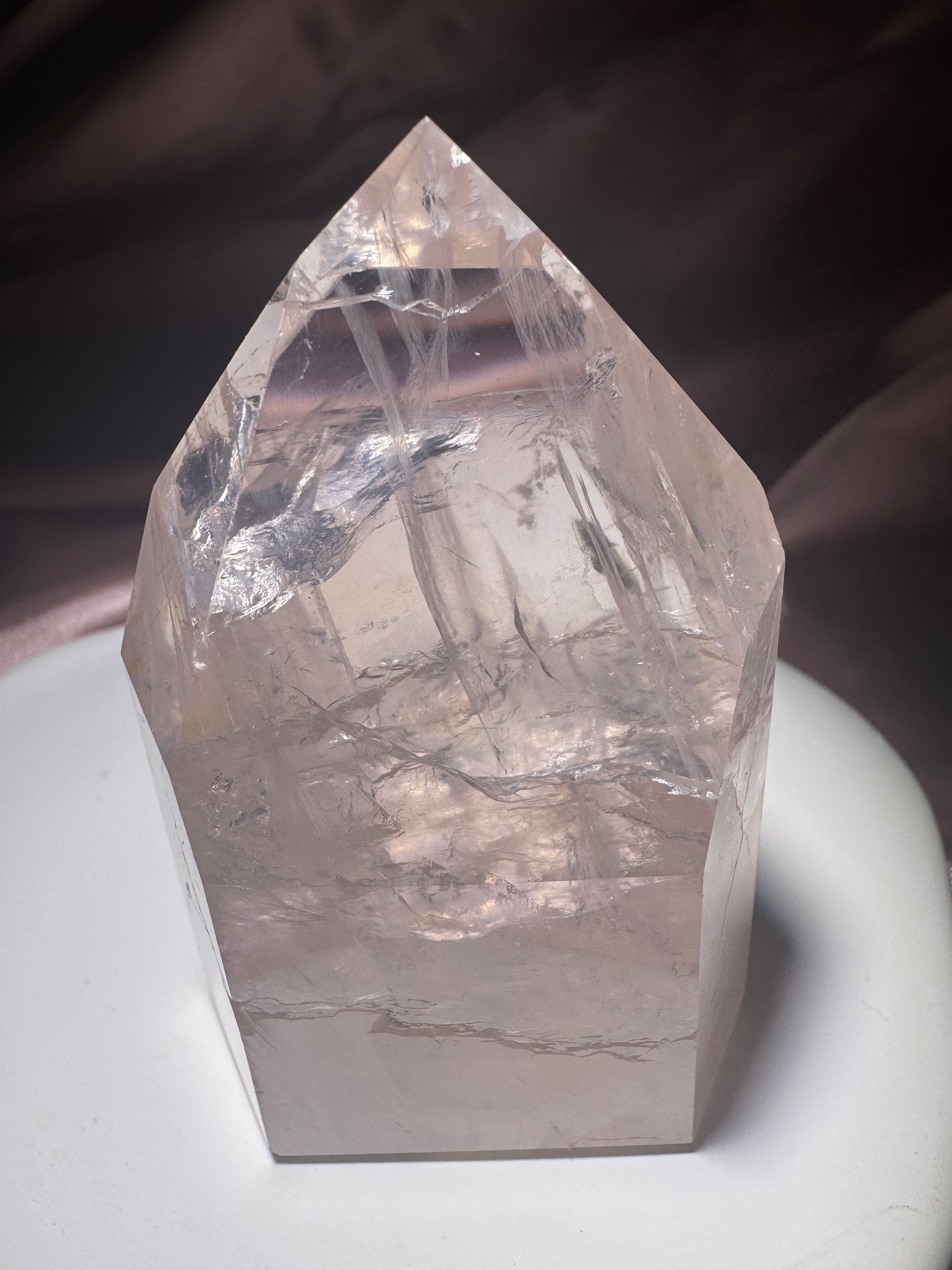 Transparenter brasilianischer Rosenquarz