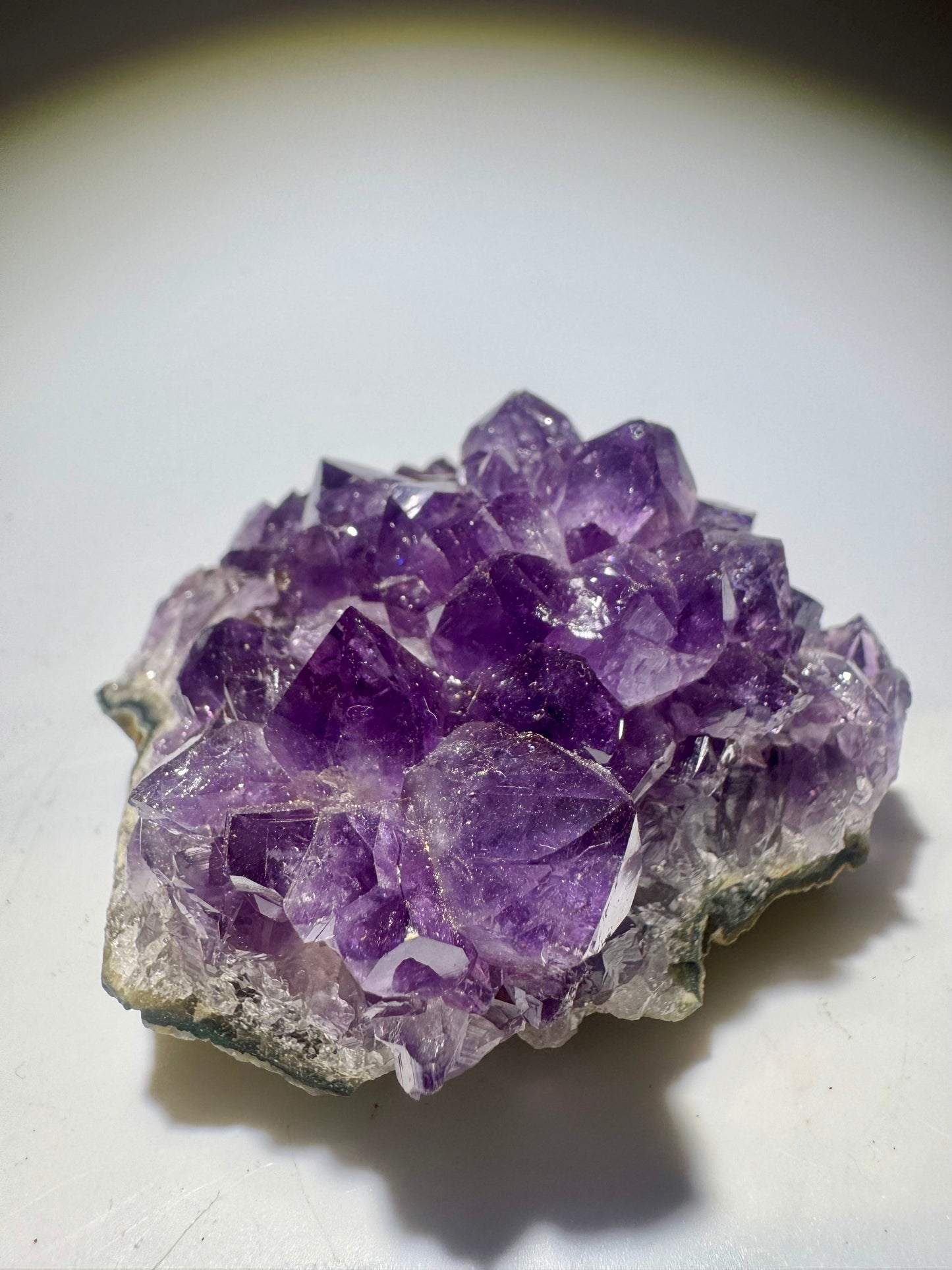 Violette Amethyst Kristalle aus Uruguay 8 x 8 cm 317 g Dekorationsstück