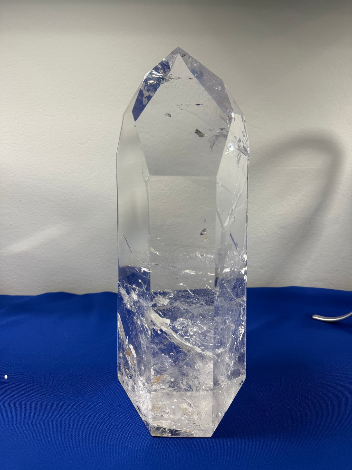 XXL Lemurian Kristall – 7,94 kg kristallklarer Bergkristall aus Brasilien