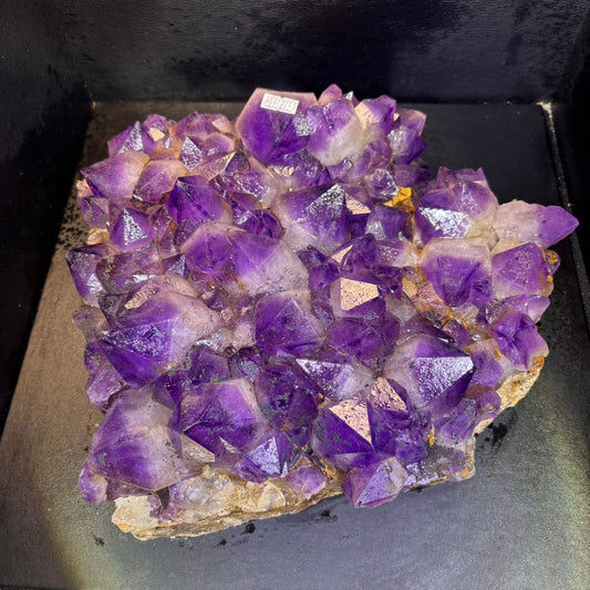 Riesiger Kongo-Amethyst 13,98 kg – Majestätische Naturkraft in Vollendung 💜