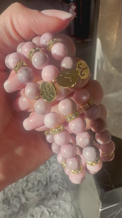 Rhodonit Sternzeichen-Armband – Handgeknüpft & voller Herzenergie 💗