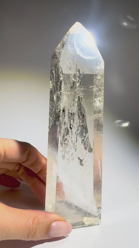 Natur Citrin 15 cm – 338 g ultraklar 🍯 Leichter Spitzen-Defekt, kaum sichtbar