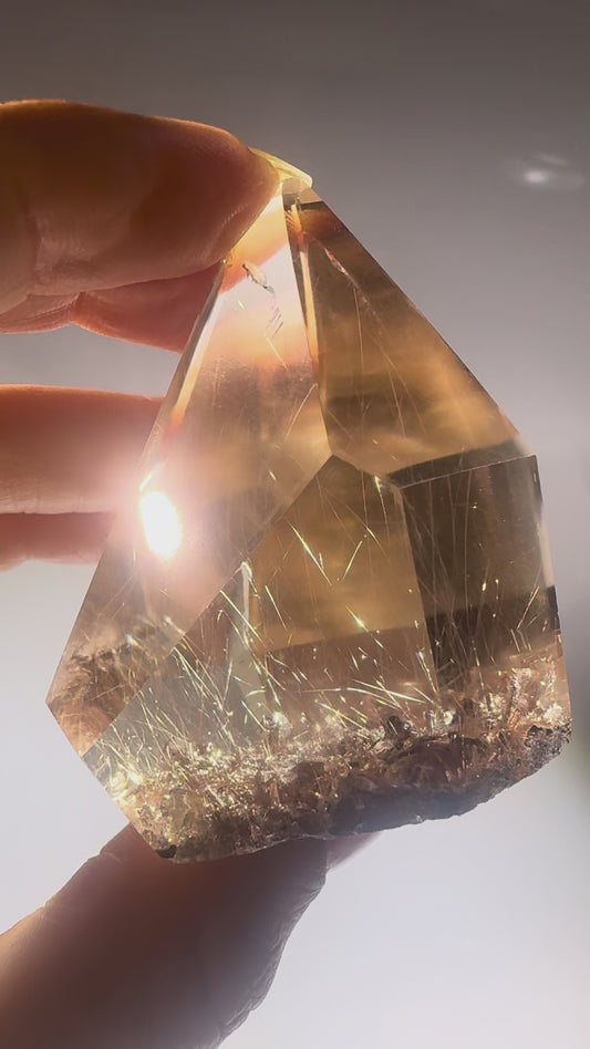 Golden Rutile Rauchquarz 5x4 cm – Naturkristall Rarität