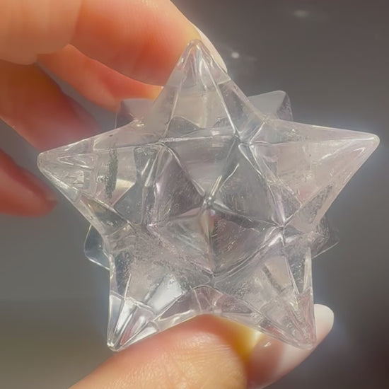 Klarer Bergkristall Merkaba Stern 5.3 cm kaufen – Sterntetraeder