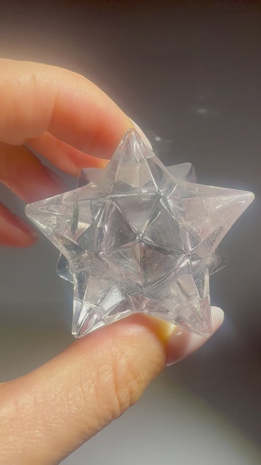Klarer Bergkristall Merkaba Stern 5.3 cm kaufen – Sterntetraeder