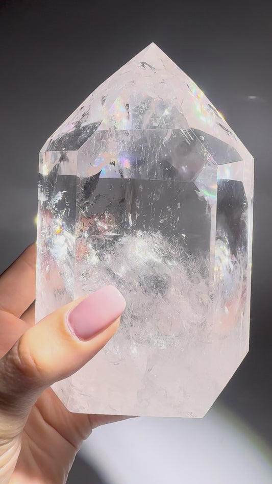 Bergkristall 12.5 cm, 1.1 kg – voller Regenbogen & magischen Einschlüssen 💎