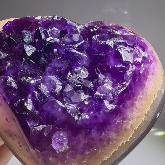 Amethyst Herz 6,8 cm 217 g Uruguay – Premium Kristall Herzstück, tiefviolett, einzigartig