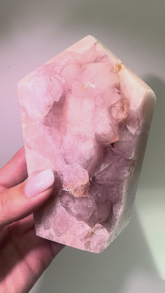 Pink Amethyst Spitze – kraftvolle Herzenergie in zartem Hellrosa 12 cm – 929 g  💗