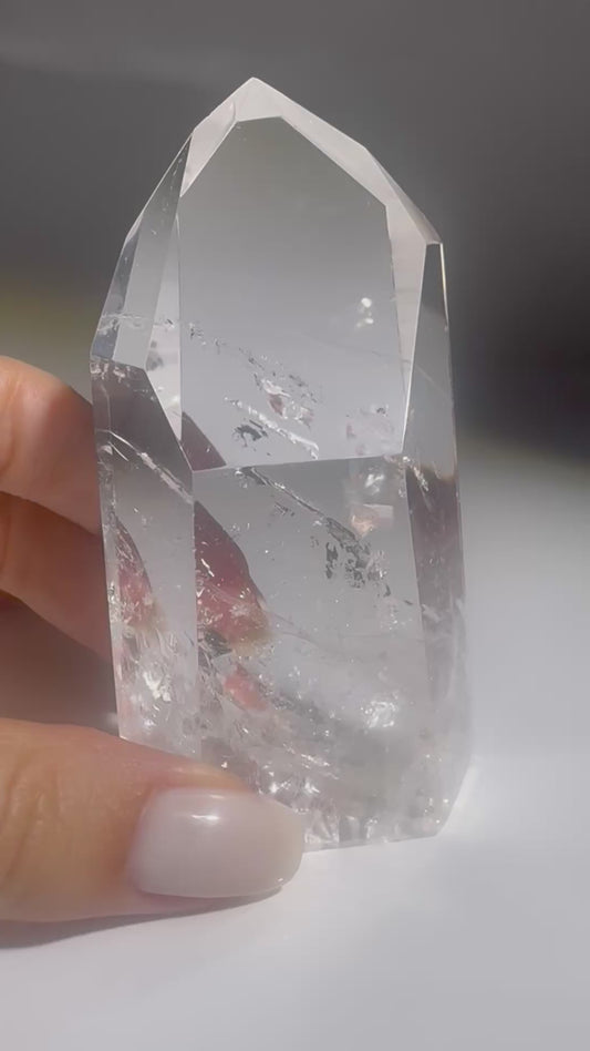 Sehr klare Bergkristall Spitze - 9cm, 198g