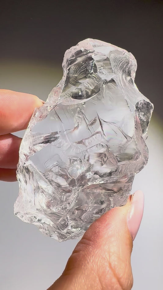 Azeztulite Kristall ca. 7×4 cm – 80 g | Ultraklar mit Regenbogen, handverlesen