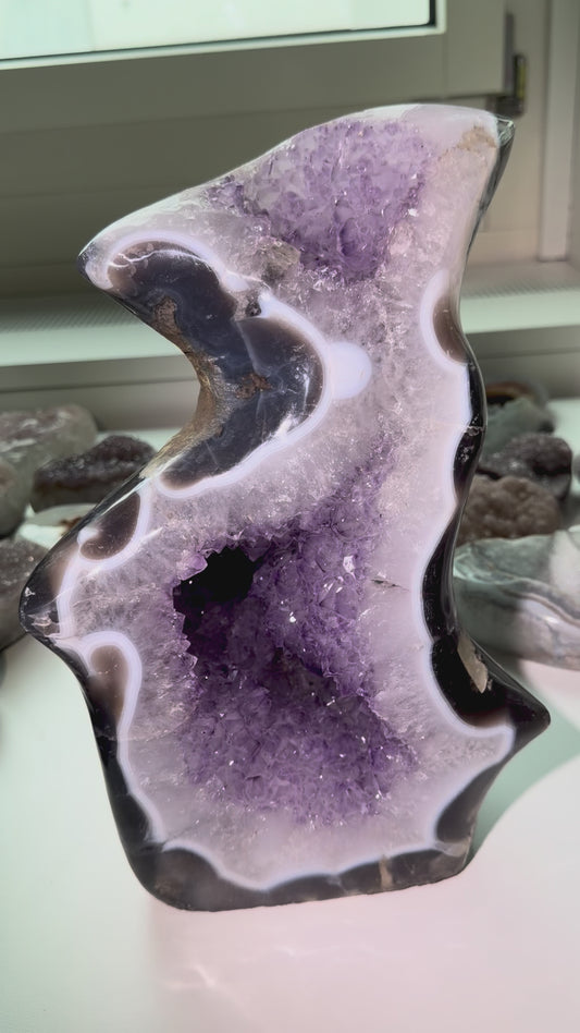 Amethyst Freeform XL aus Uruguay AAA Qualität, Tiefviolett, 31 cmd