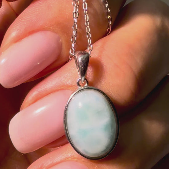 Larimar Kette mit karibisch blauem Naturstein und 925 Silber