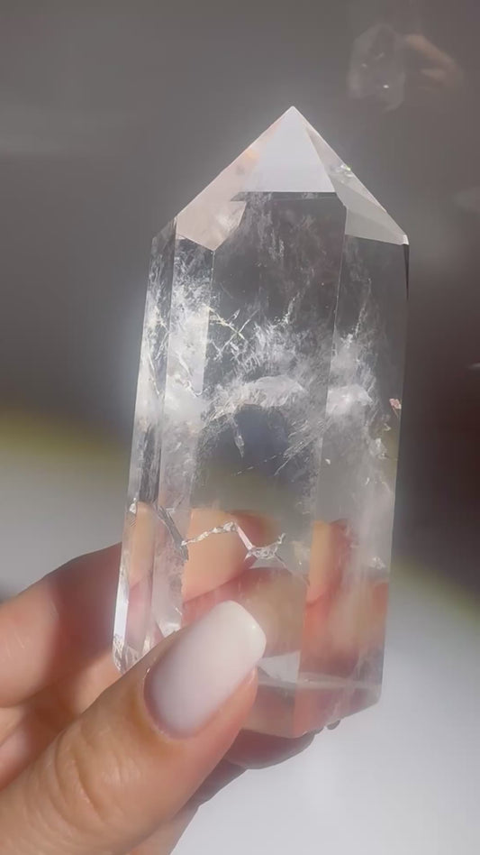 Bergkristall Spitze aus Brasilien 10 cm – Kristall kaufen Schweiz