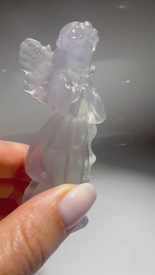 Fluorit Engel 8 cm kaufen – Handmade Unikat | UNIQUE CRYSTALS Schweiz