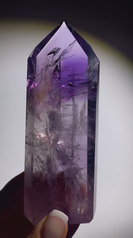 Amethrinspitze mit Phantomen 💜💛 – Brasilien – Edelstein 11,4 cm
