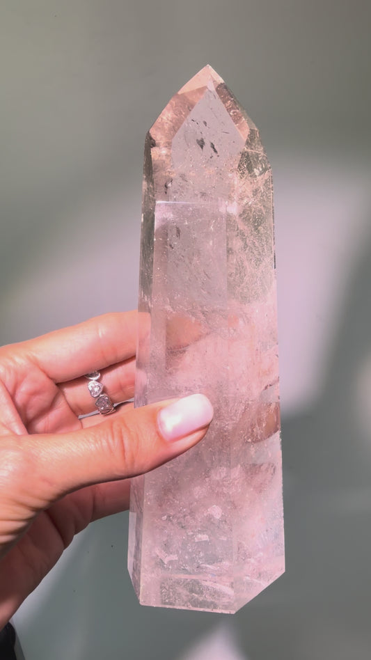 Lemurian Bergkristall mit Rauchquarz-Spitze aus Brasilien – 17,8 cm | 551 g