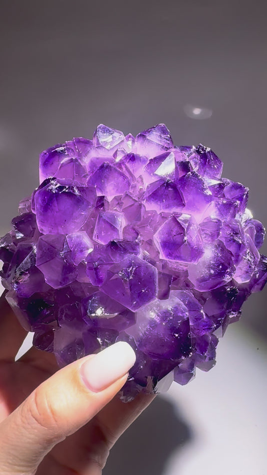 Amethyststufe 12,3 cm – Dunkelviolette Spitzen aus Uruguay Premium Qualität