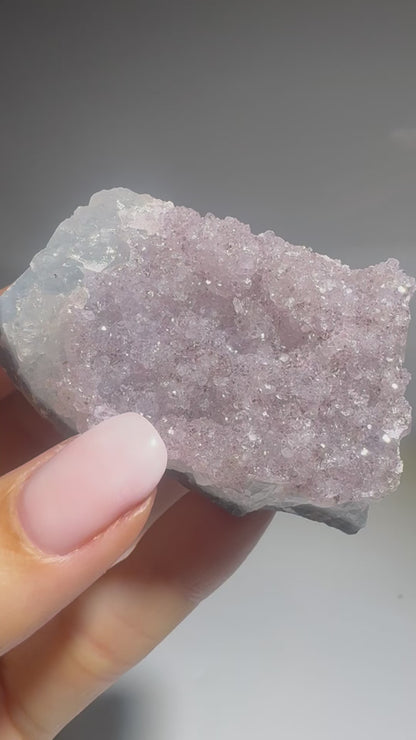 Seltenes Rainbow-Amethyst Rohstück – Zartes Rosa aus Uruguay