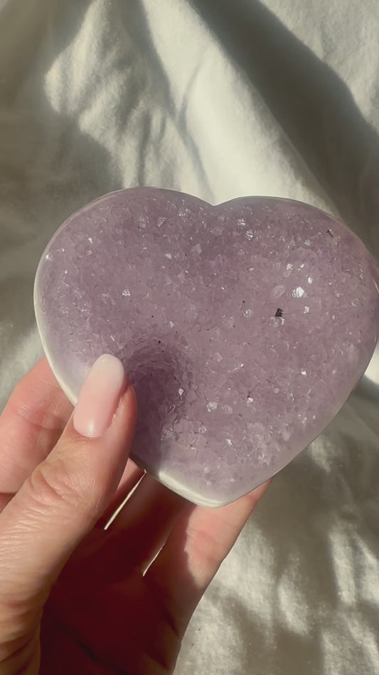 Fliederfarbenes Rainbow Amethyst Herz – 9 cm, 332 g 💜