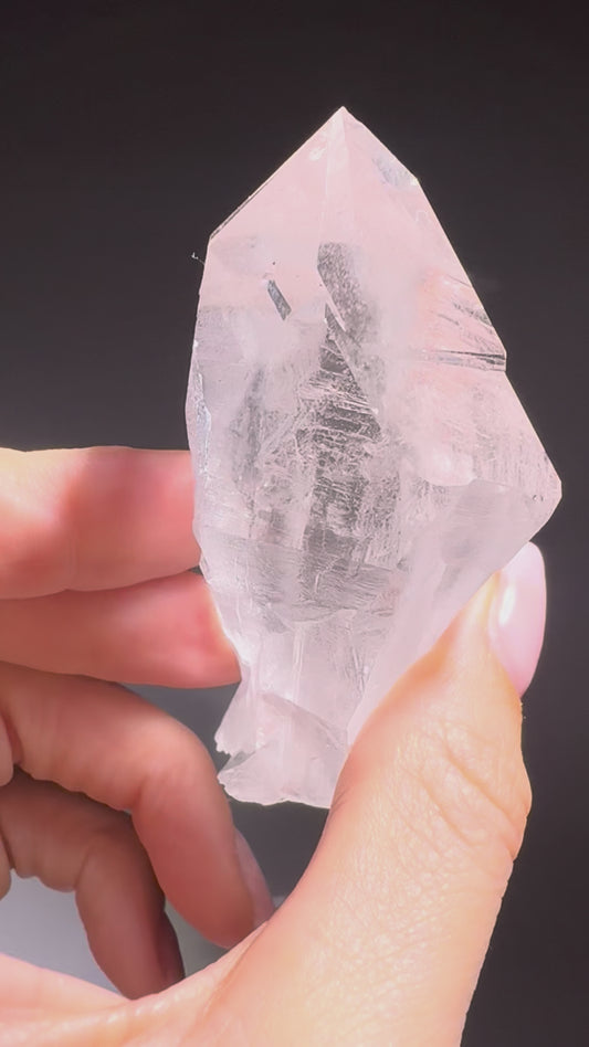 Ultraklare Himalaya-Quarzspitze 7 cm – Gletscherklar & Premium Edelstein