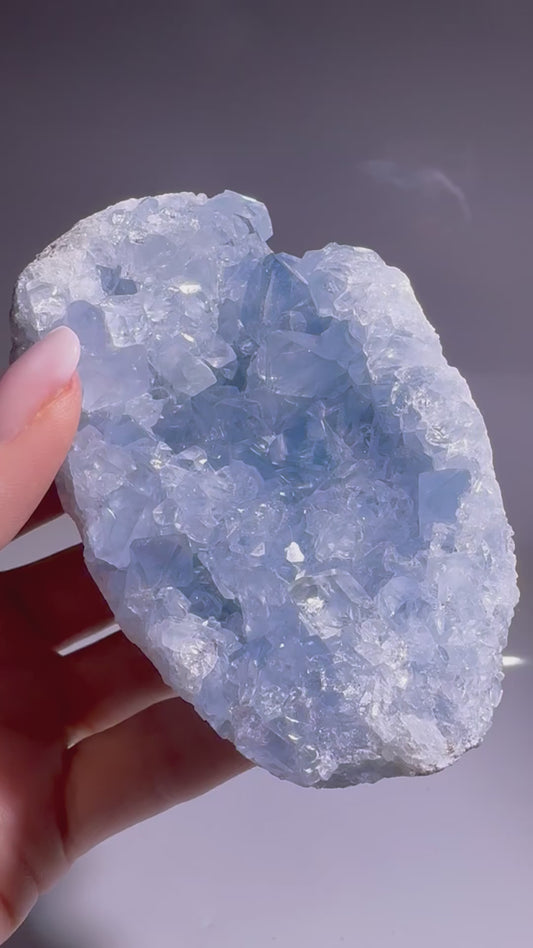 Celestin Stufe aus Madagaskar 💎 Klar & funkelnd ✨ Museumsqualität 10.5cm