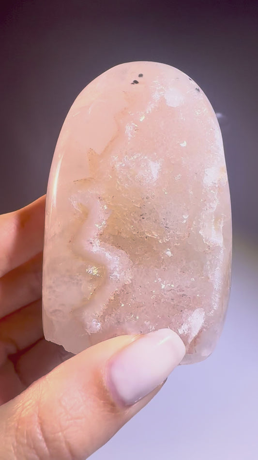 Achat-Geode 8.5 cm funkelt & harmonisiert – Brasilien