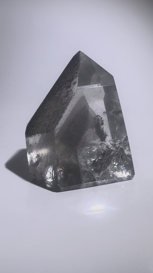 Extra klare schwarze Phantom Bergkristall  / Lemurian Spitze 🖤 - 5.5cm, 132g