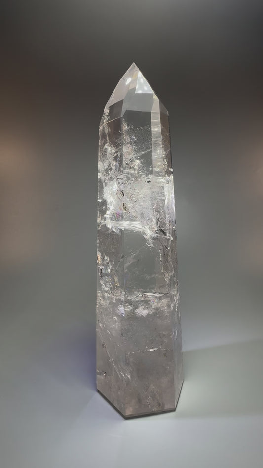 Extra klare Bergkristallspitze – 26 cm, 1.69 kg, Brasilien