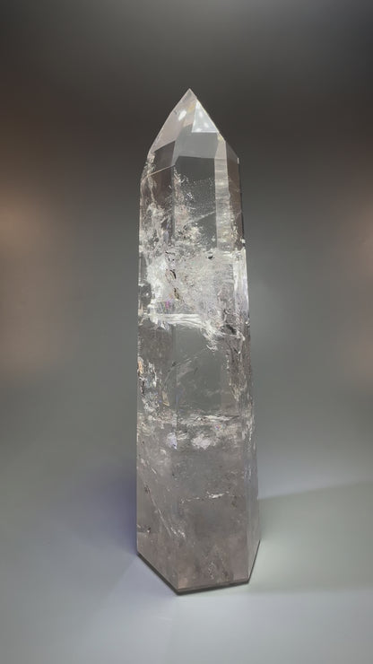 Extra klare Bergkristallspitze – 26 cm, 1.69 kg, Brasilien