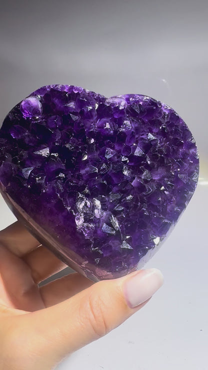 Premium Amethyst Herz 10,2 cm – 593 g – Traumstück aus Uruguay 💜