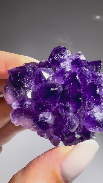 Sammler-Amethyst 4,6 cm – Natürliche Kristallblüte aus Uruguay